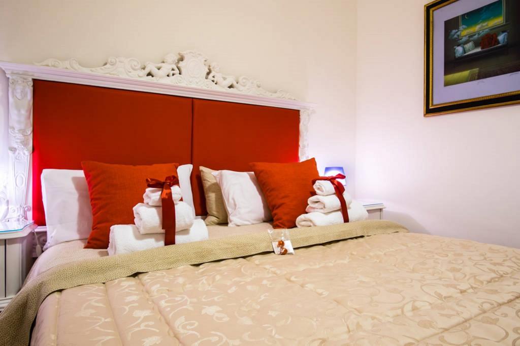 Апартаменты Excellence, Free Parking, 3 Minutes Walking From Sassi Матера Экстерьер фото